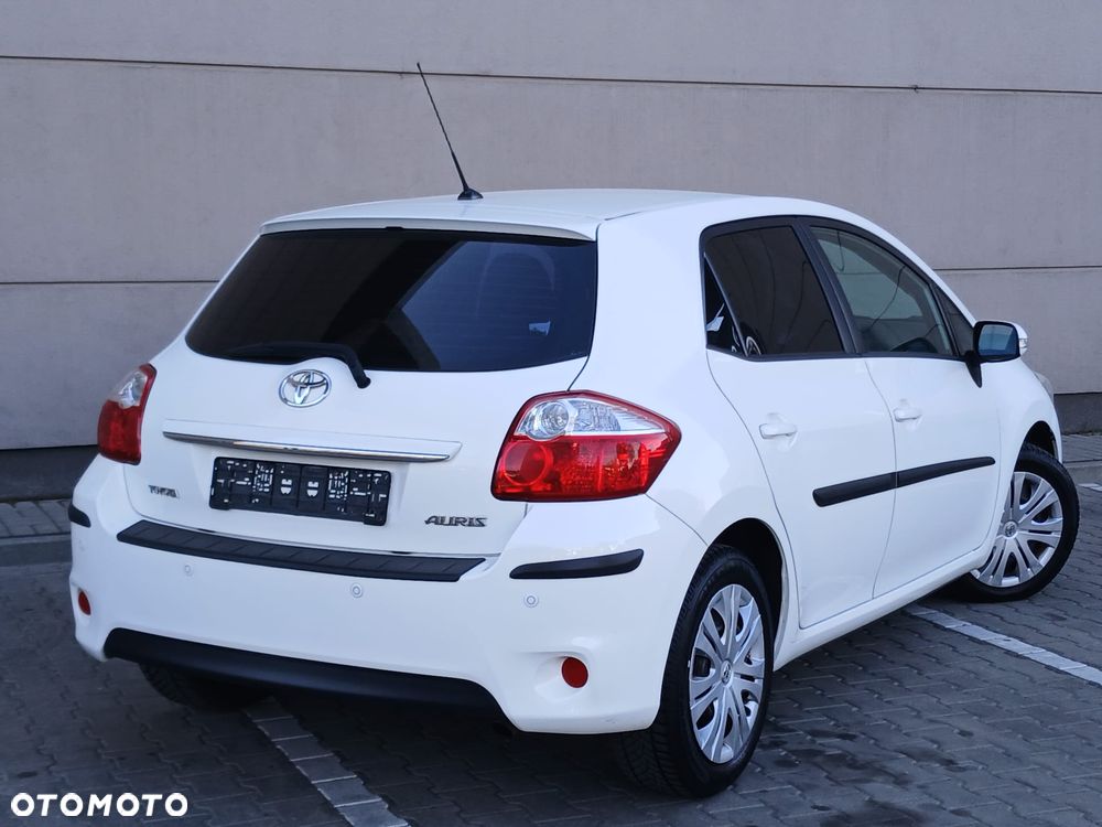Toyota Auris 1.6 Life+ - 14