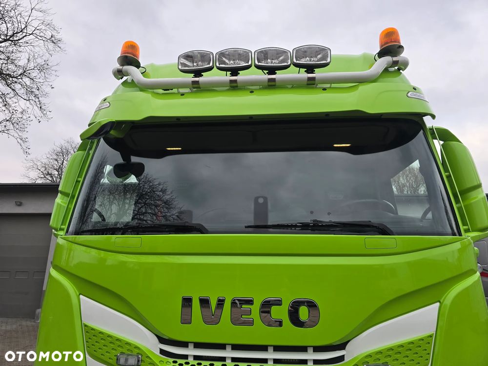 Iveco S-WAY 570 - 9