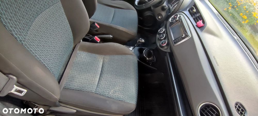 Toyota Yaris 1.33 Sol MM - 12