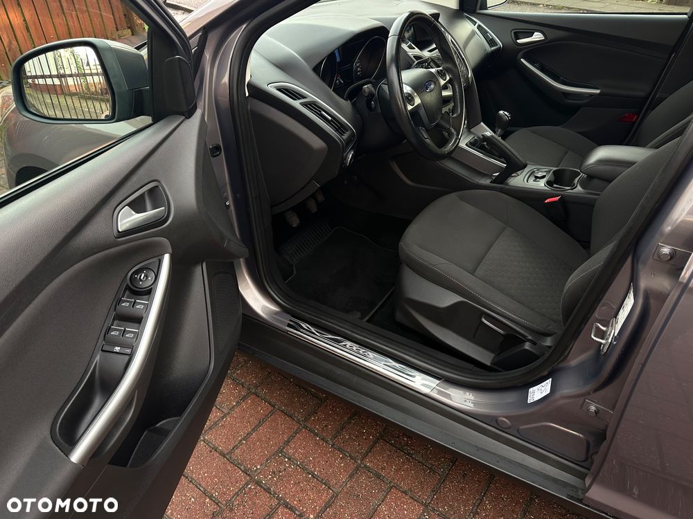 Ford Focus 1.6 EcoBoost Edition - 5