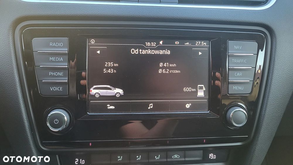 Skoda Octavia 2.0 TDI Edition DSG - 15
