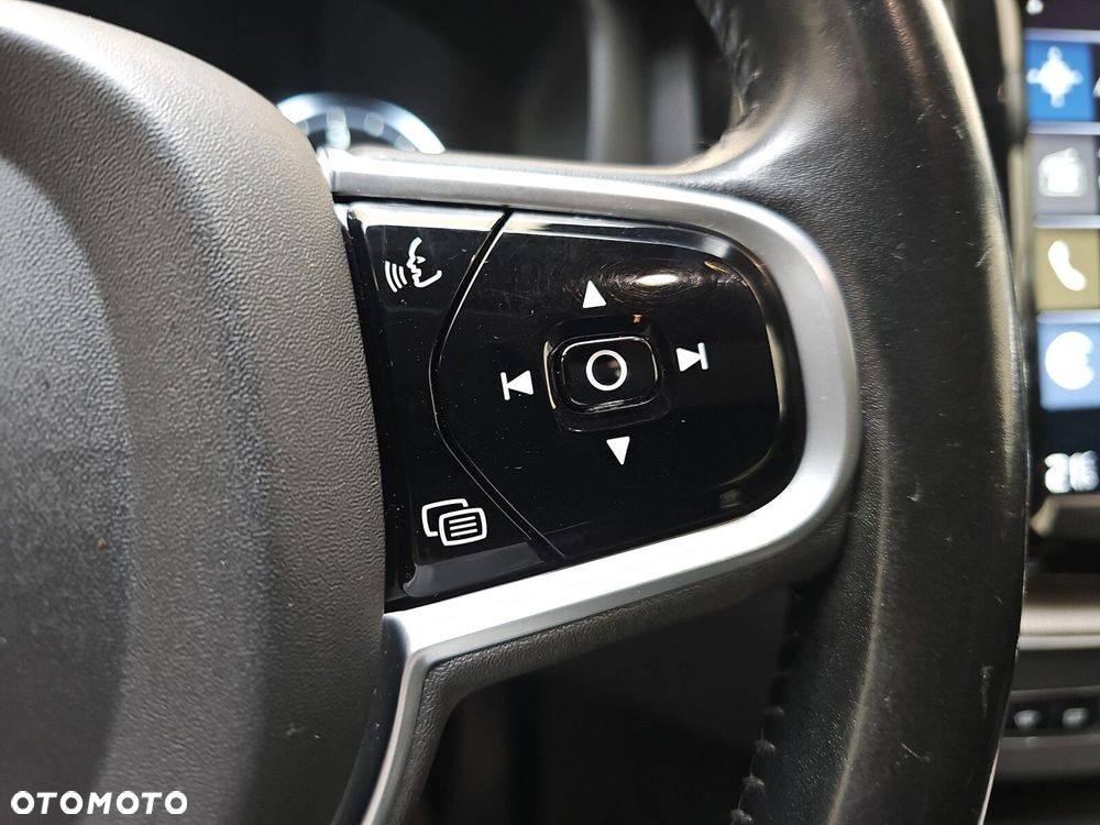 Volvo XC 60 - 19
