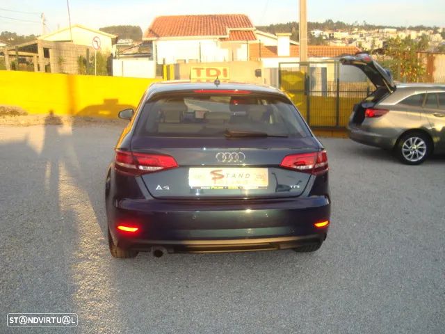 Audi A3 Sportback 1.6 TDI Sport - 8