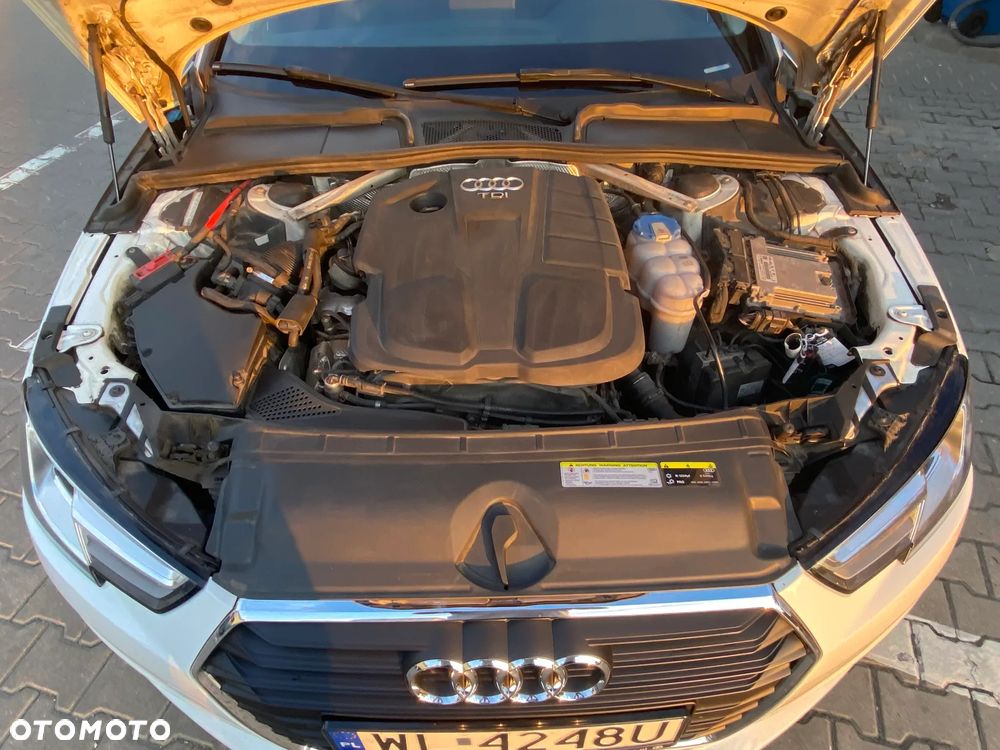Audi A4 Avant 2.0 TDI S tronic - 24