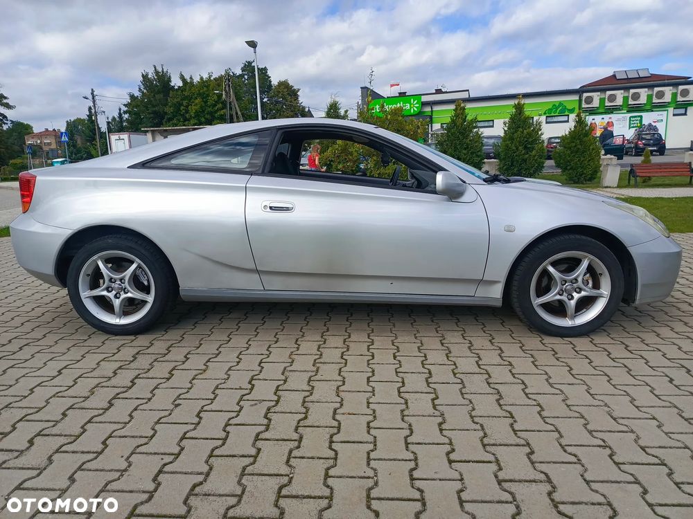 Toyota Celica 1.8 VVT-i Sol - 11