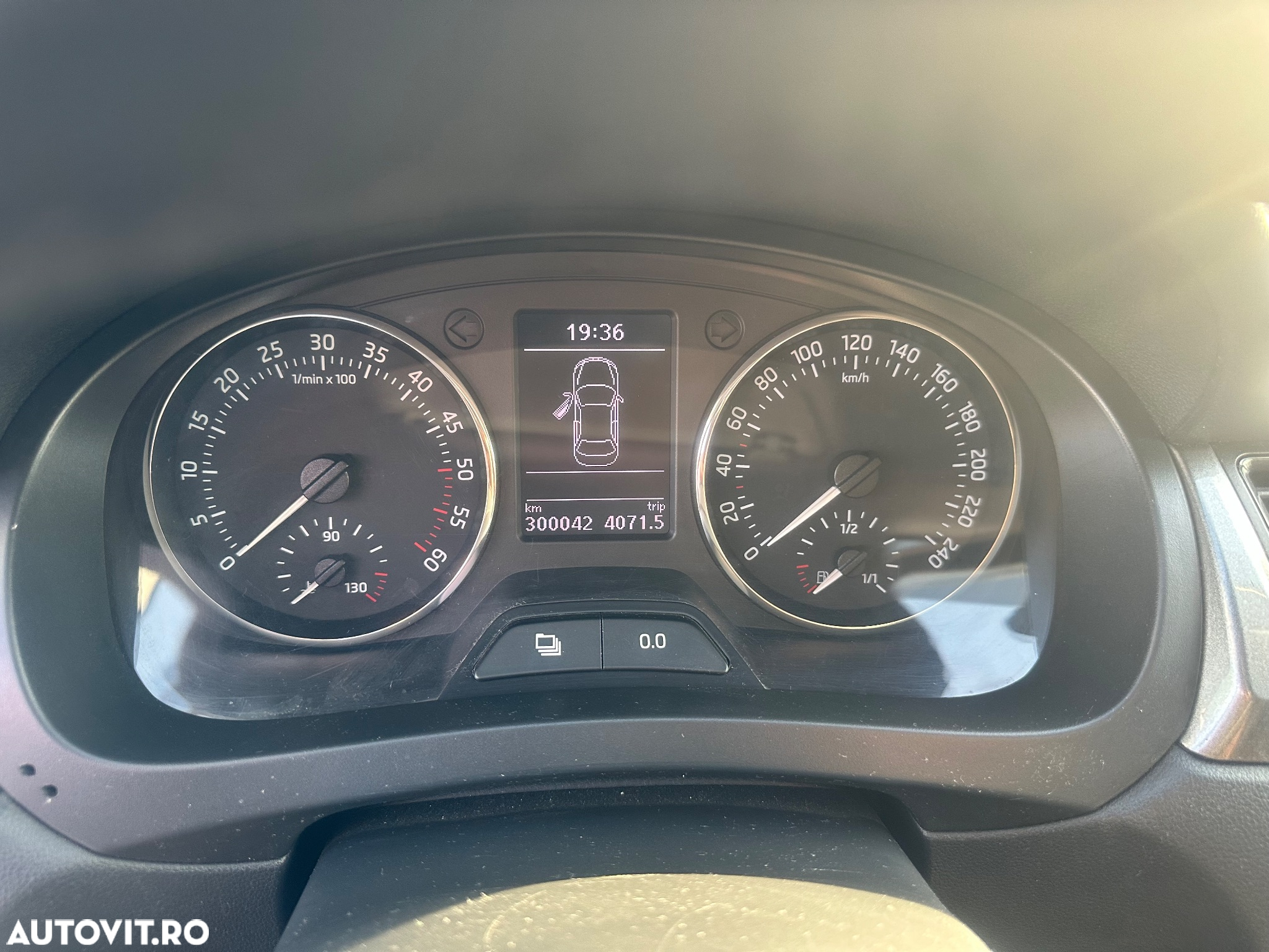 Skoda RAPID 1.6 TDI Active - 6