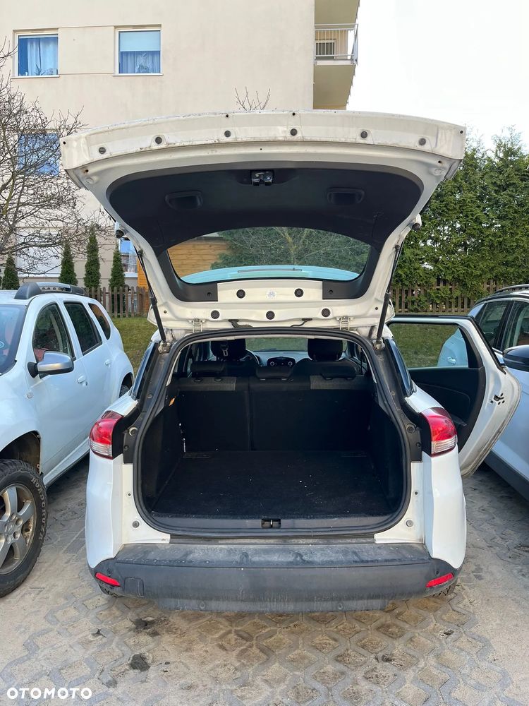 Renault Clio - 6