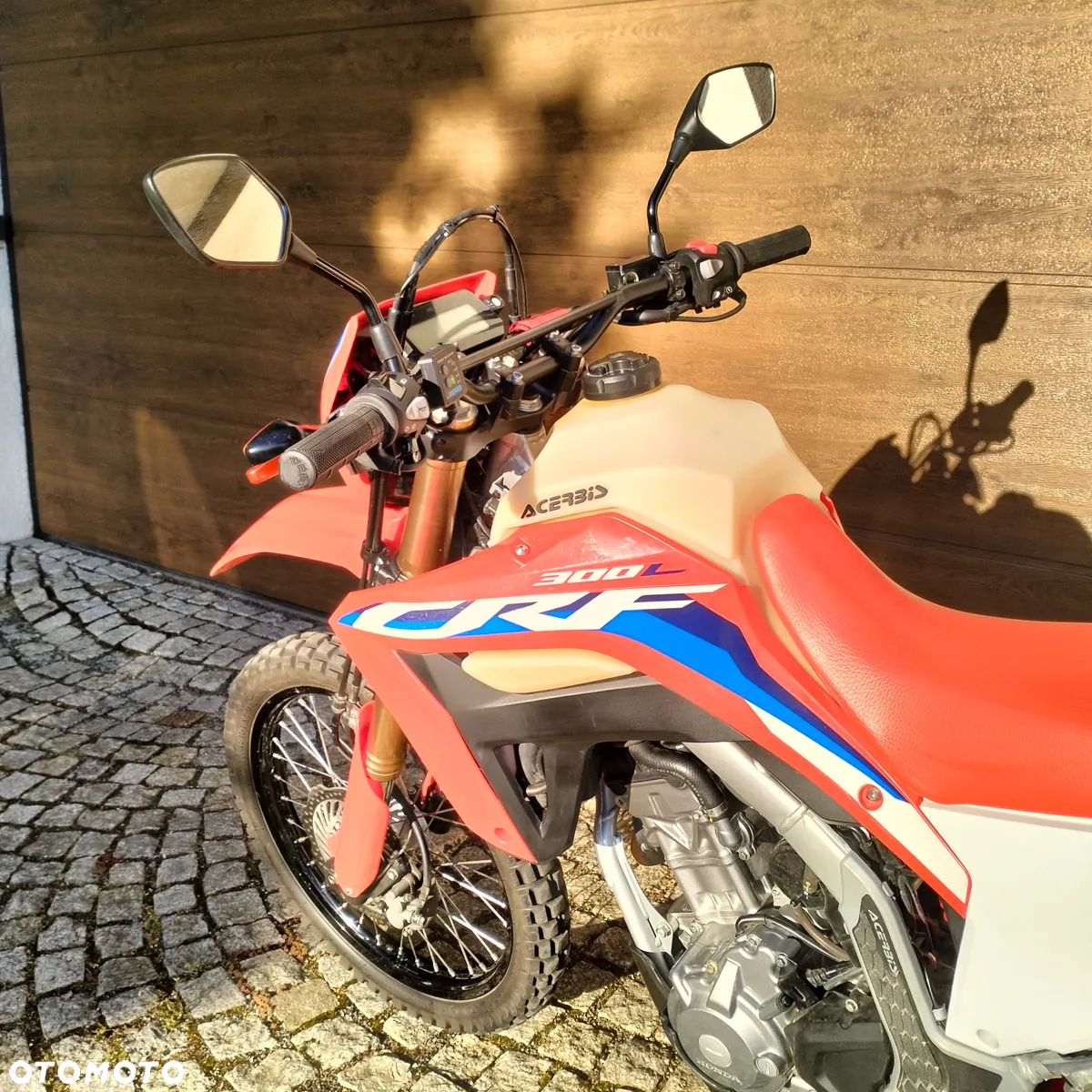 Honda CRF - 8