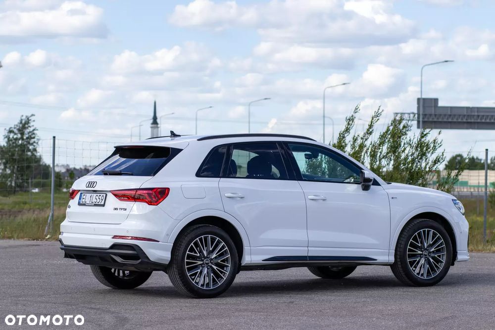 Audi Q3 35 TFSI mHEV S-Line S tronic - 2