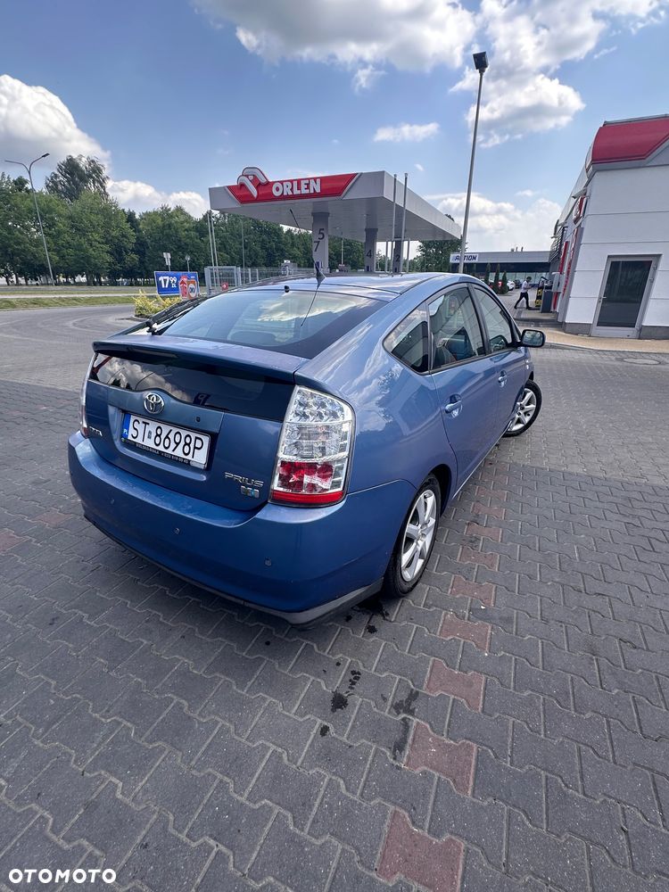 Toyota Prius 1.5 VVT-i Sol (nav) - 2