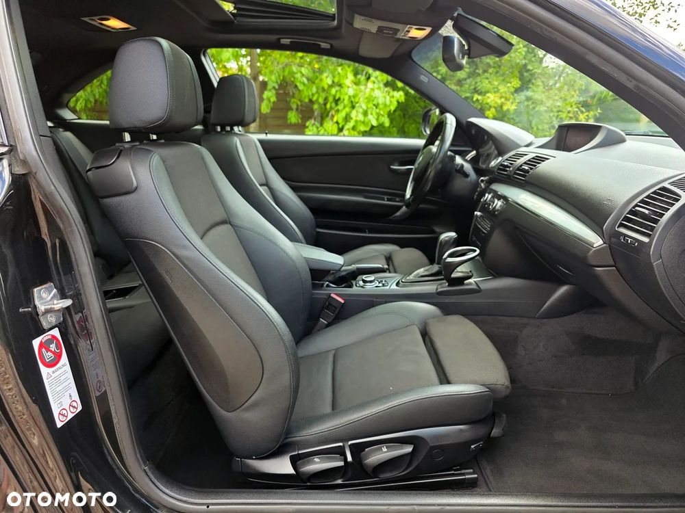 BMW Seria 1 - 30