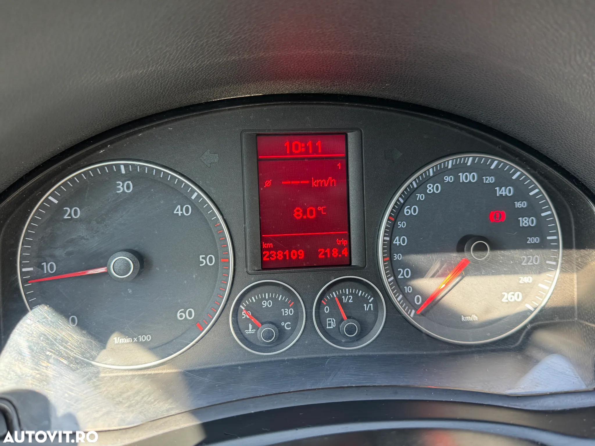 Volkswagen Golf 2.0 TDI Comfortline - 4