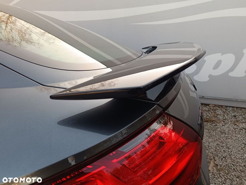 Audi TT S Coupé - 33