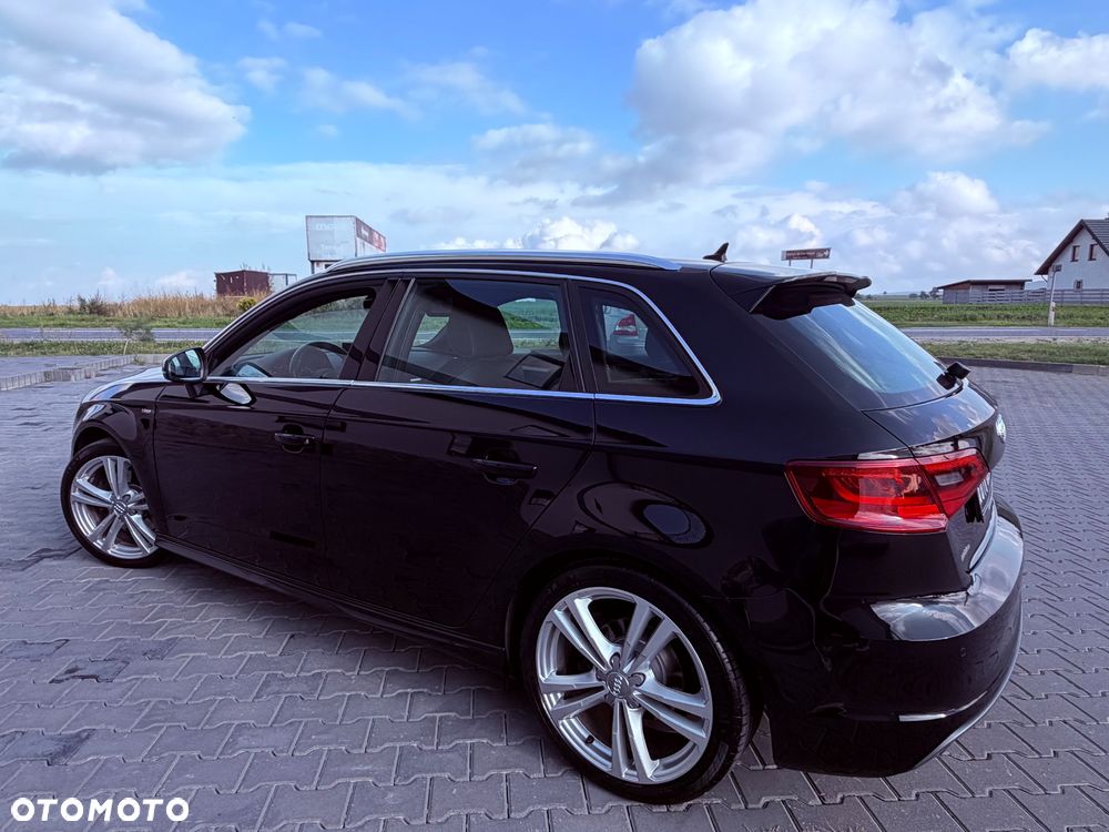 Audi A3 Sportback 1.8 TFSI S line Sportpaket - 17