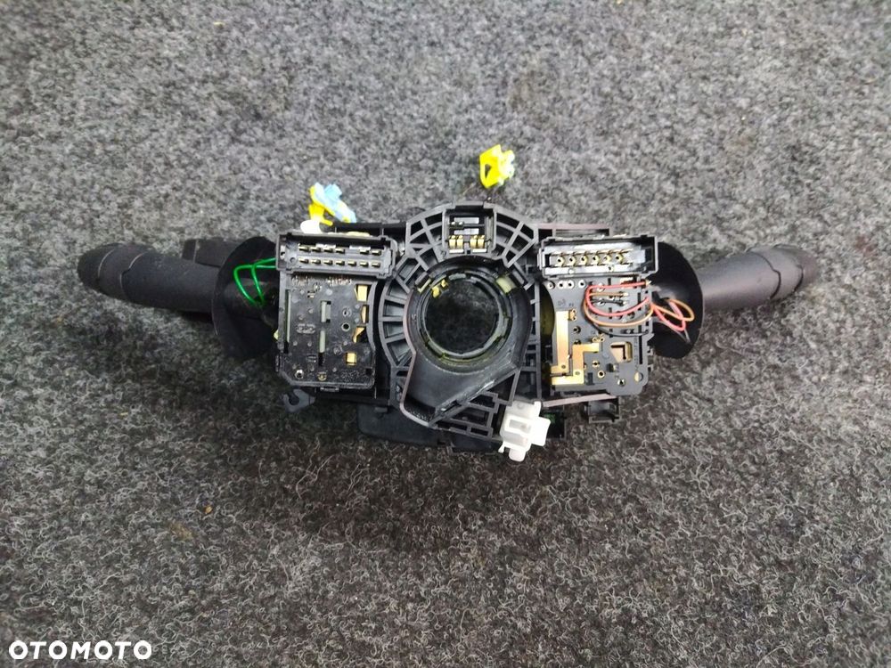 PRZEŁĄCZNIK ZESPOLONY RENAULT ESPACE IV 8200328899 - 2