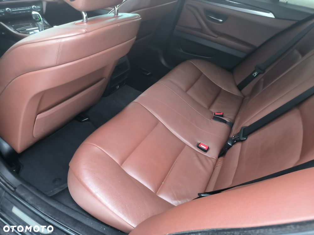 BMW Seria 5 - 10