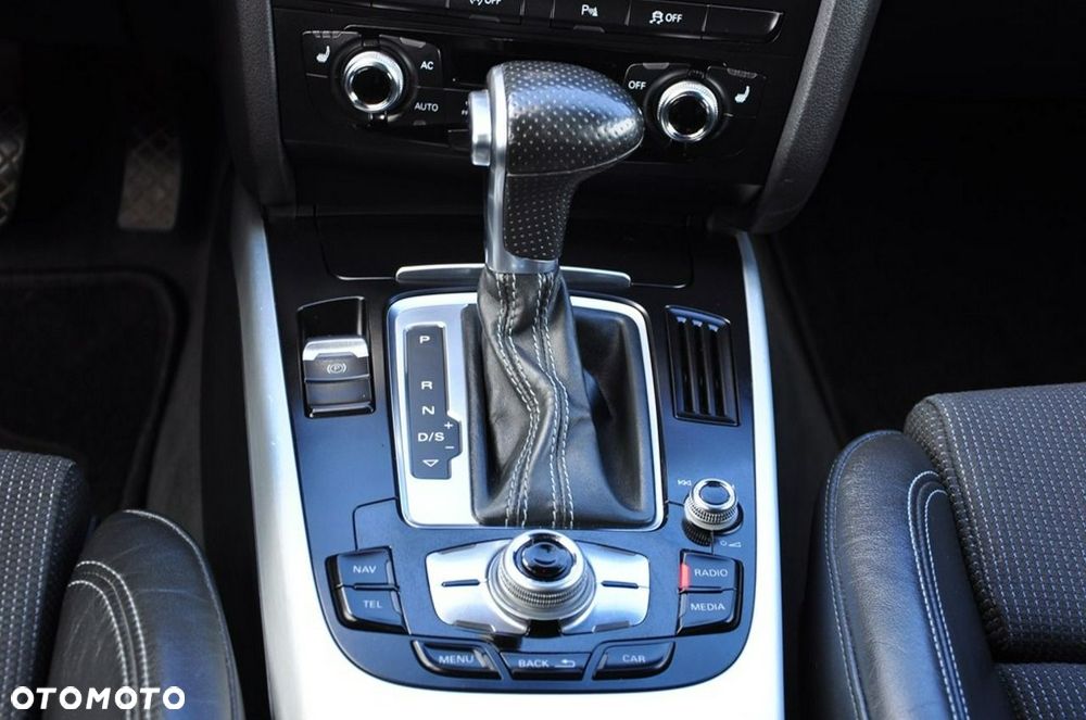 Audi A4 Avant 3.0 TDI DPF multitronic S line Sportpaket - 33
