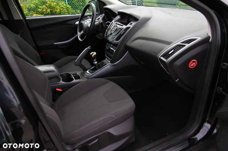 Ford Focus 1.6 TDCi DPF Trend - 8