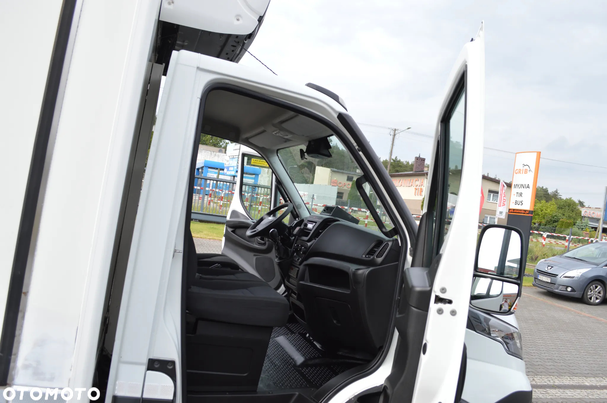 Iveco DAILY 60C15 CHŁODNIA MROŹNIA - 17