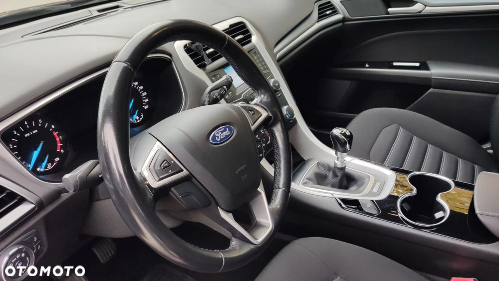 Ford Mondeo 1.5 EcoBoost Gold Edition - 16