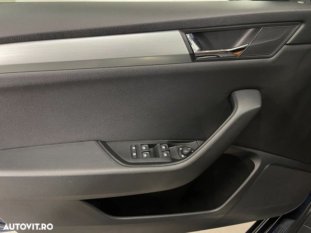 Skoda Superb 2.0 TDI DSG Ambition - 22