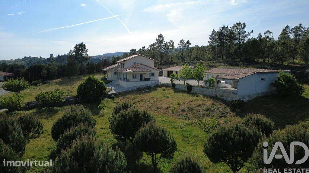Quinta T5 em Figueiró da Granja de 530 m2 - Grande imagem: 2/39