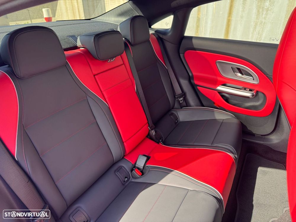 Mercedes-Benz CLA 250+ EQ - 12