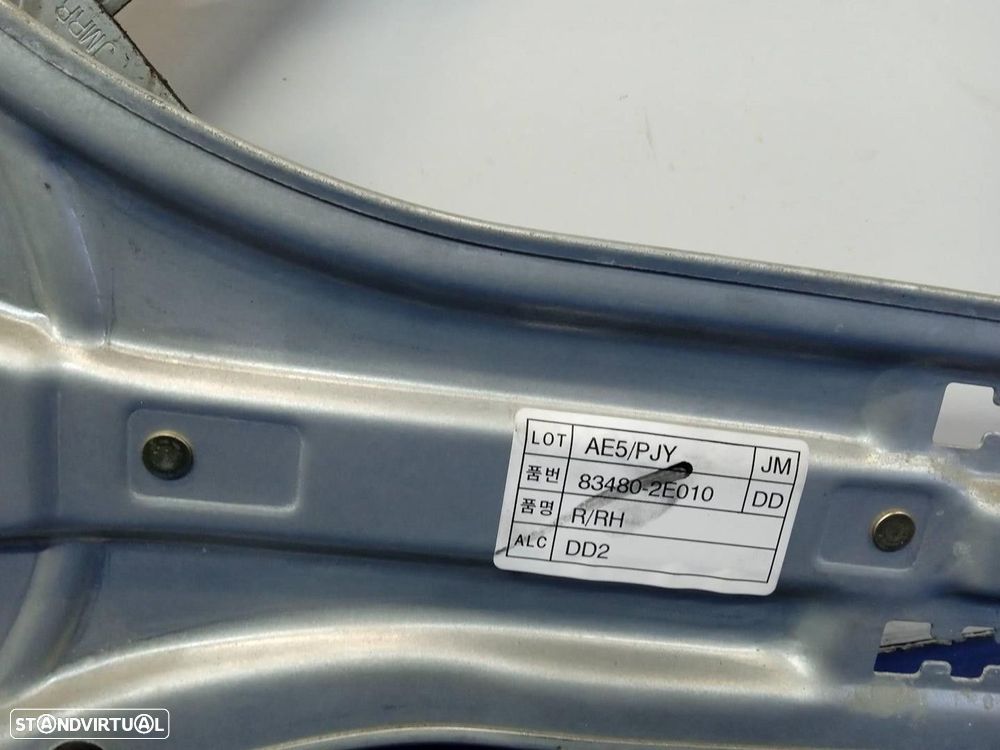 ELEVADOR DE VIDRO TRASEIRO DIREITO HYUNDAI TUCSON 2005 -834802E010 - 1