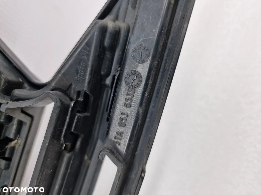 VW TOURAN II LIFT 5TA 15- ATRAPA / GRILL PRZEDNI PRZÓD , NR 5TA853653B / 5TA853651H / 5TA853651J / 5TA853651K , NR AUKCJI GR360 - 18
