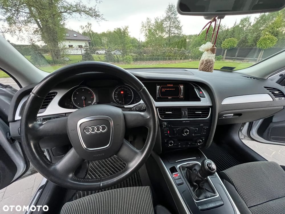 Audi A4 Avant - 12