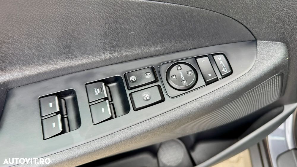 Hyundai Tucson blue 1.7 CRDi 2WD DCT Style - 23