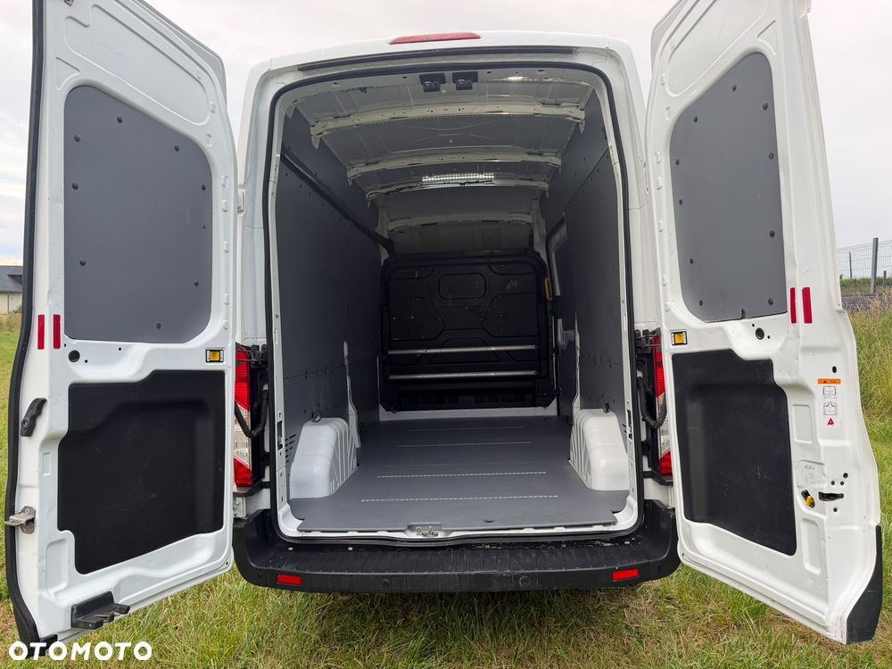 Ford Transit - 6