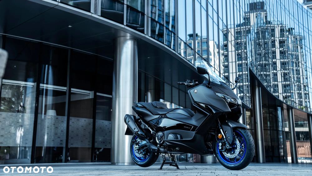 Yamaha Tmax - 21