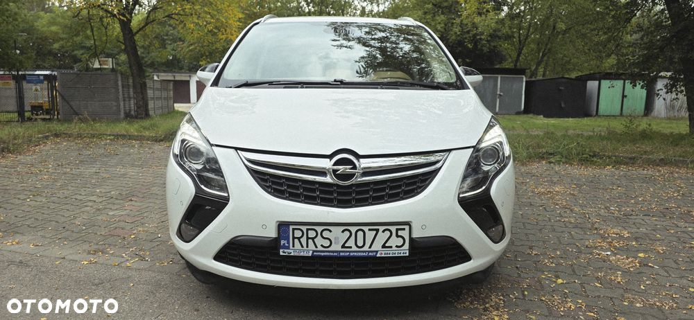 Opel Zafira - 2