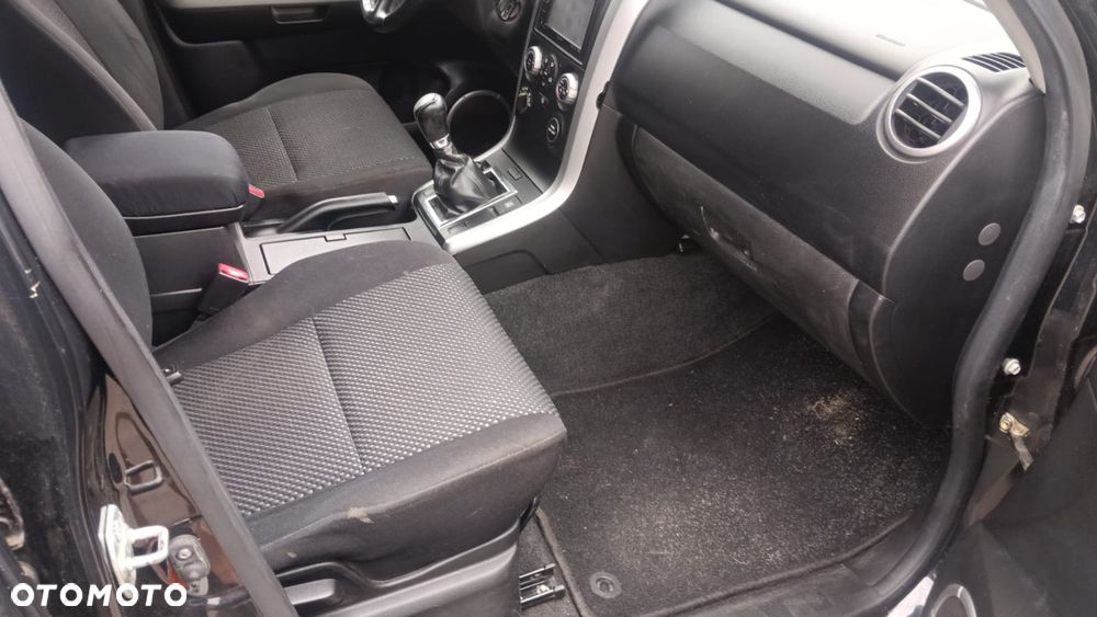 Suzuki Grand Vitara 2.0 Comfort - 10