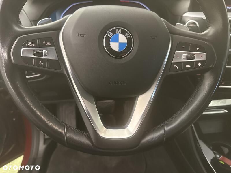 BMW X4 xDrive20i GPF sport - 13