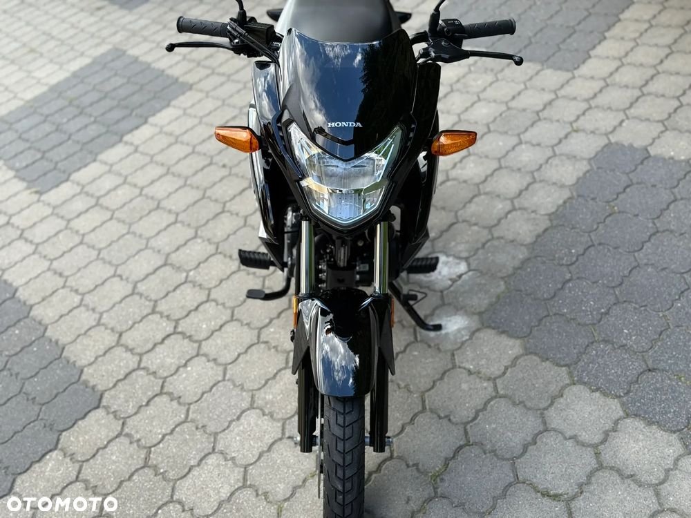 Honda CB - 23