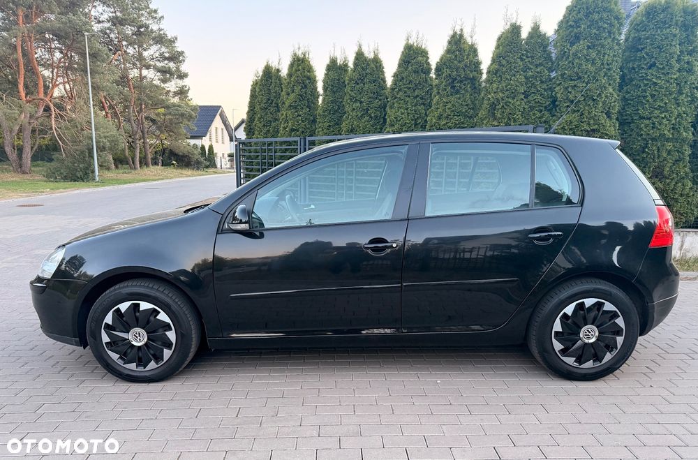 Volkswagen Golf 1.6 Team - 4
