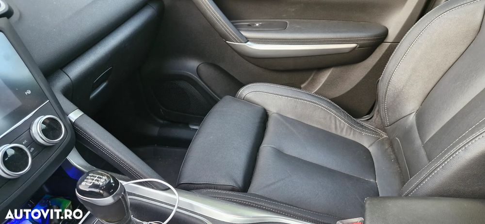 Renault Kadjar TCe 140 GPF Intens - 12