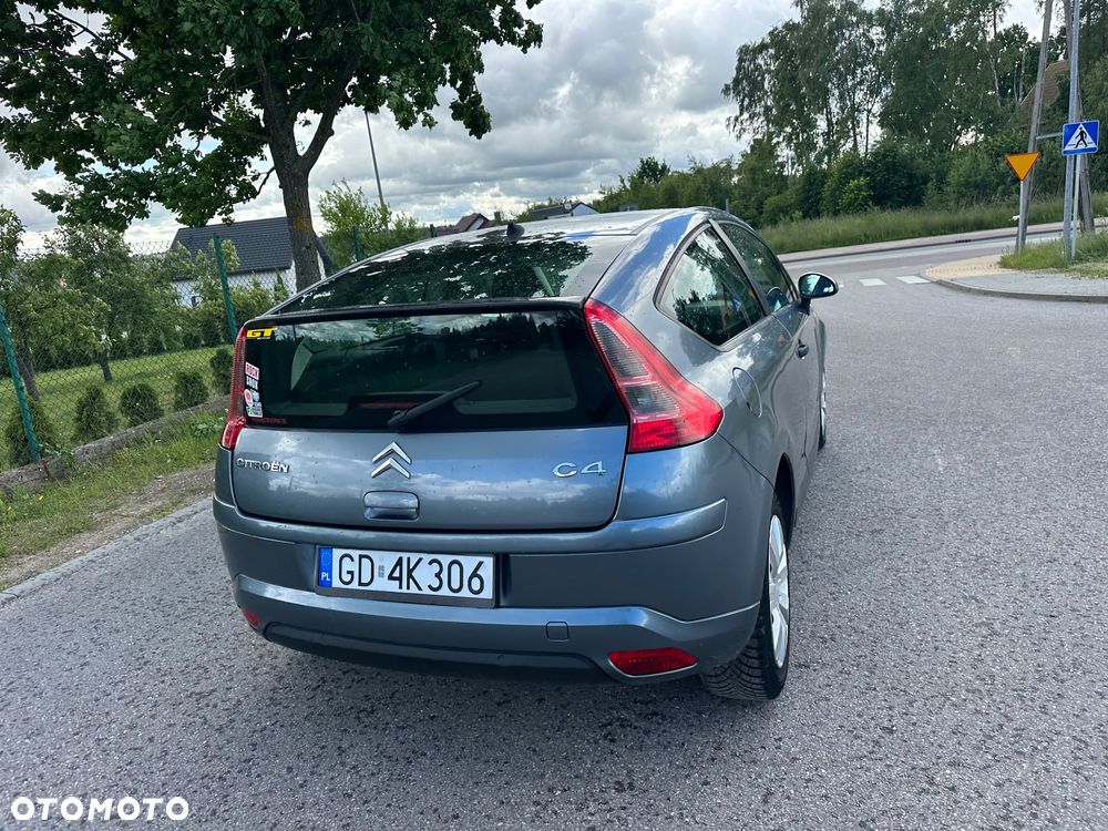 Citroën C4 1.4 16V VTR - 13