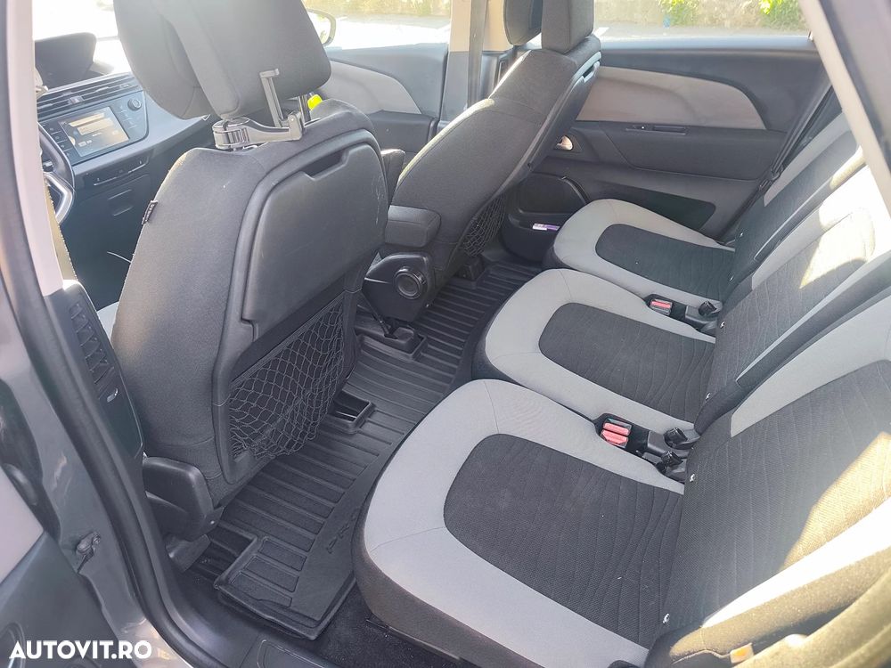 Citroën C4 Picasso - 13