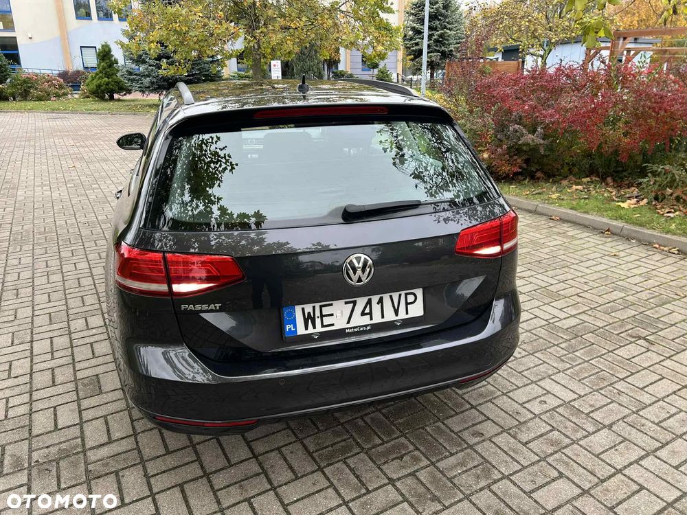 Volkswagen Passat 2.0 TDI BMT Comfortline DSG - 10