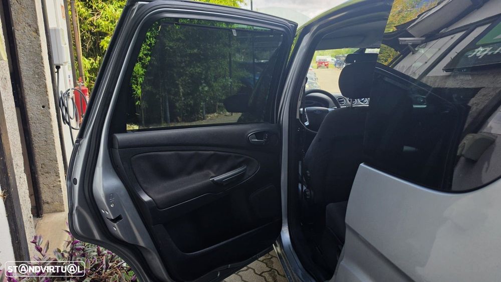 Ford S-Max 1.8 TDCi Trend 7L - 14