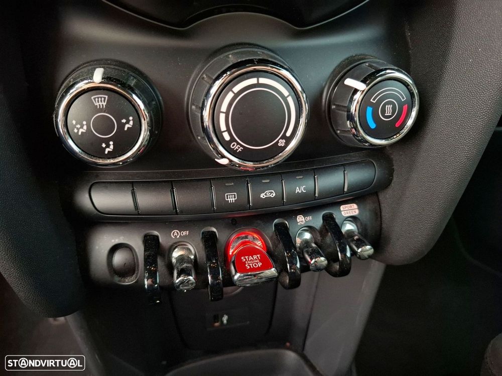 MINI 3 Portas One - 21