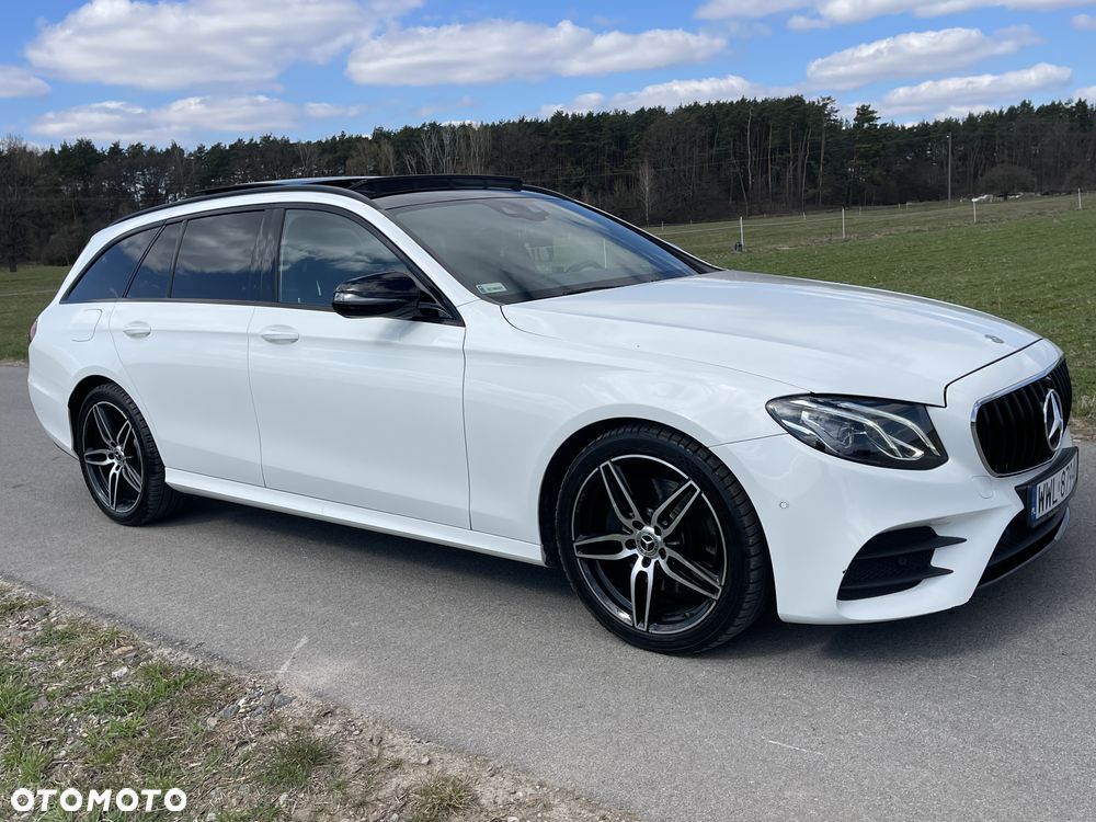 Mercedes-Benz Klasa E 220 d 9G-TRONIC - 28