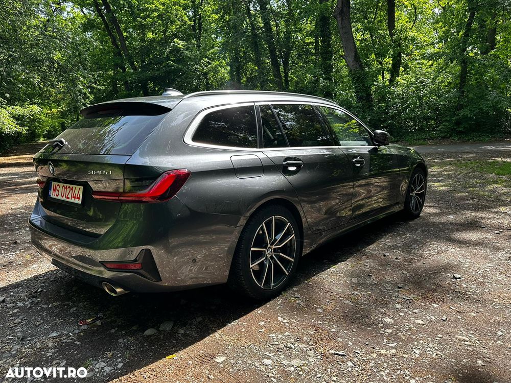 BMW Seria 3 320d Sport-Aut. - 4