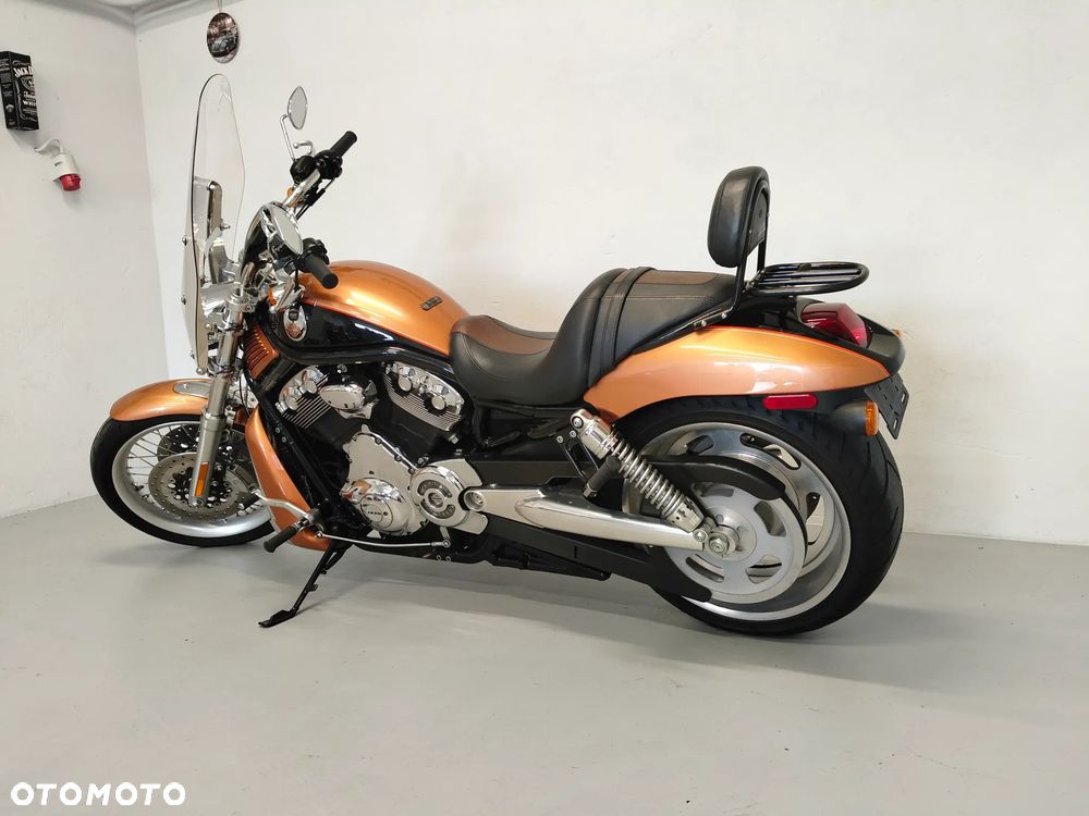 Harley-Davidson V-Rod Muscle - 3