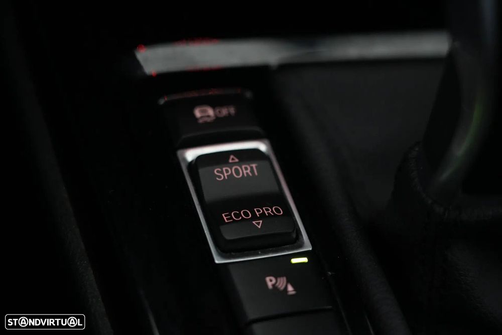 BMW X2 16 d sDrive Auto Pack M - 40