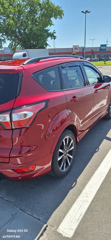 Ford Kuga - 3