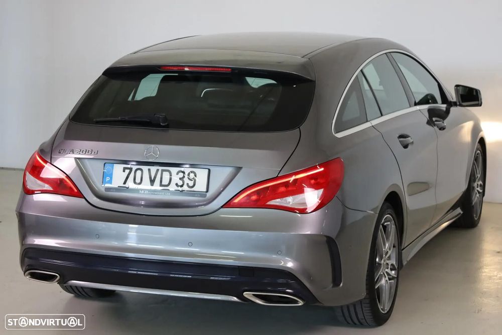 Mercedes-Benz CLA 200 d Shooting Brake AMG Line Aut. - 22